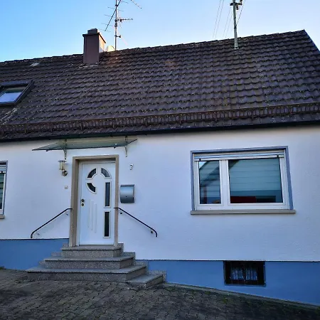 Haus Mitten In Herzen Von Guenzburg Exterior photo