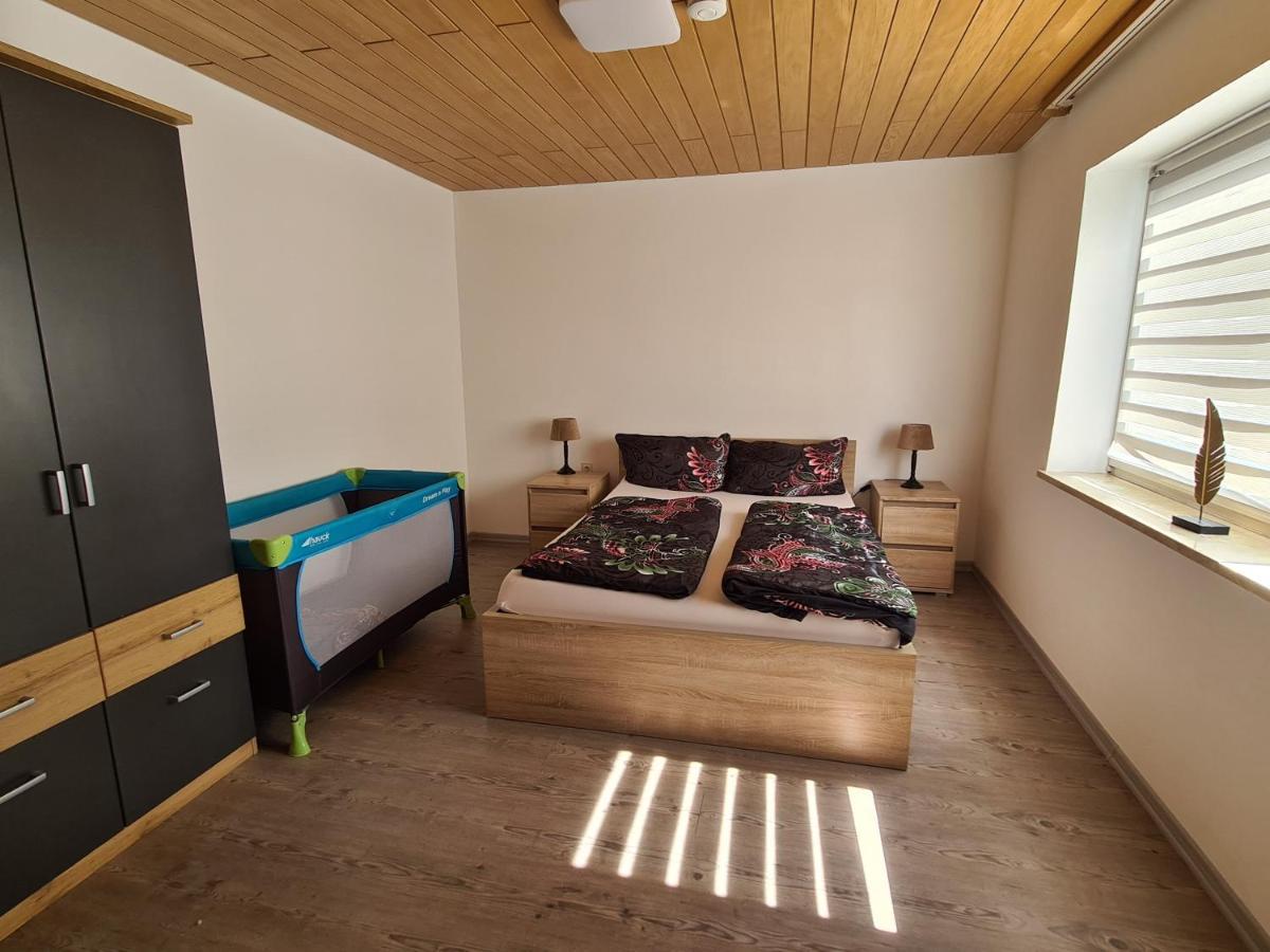Haus Mitten In Herzen Von Apartment Guenzburg